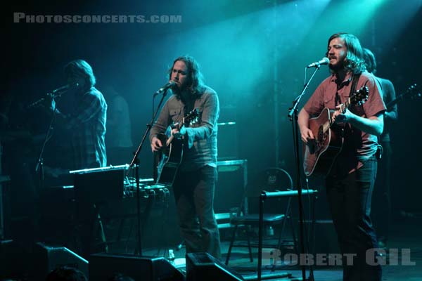 MIDLAKE - 2010-11-04 - PARIS - La Cigale - Eric Pulido - Timothy Patrick Smith - Jesse Chandler